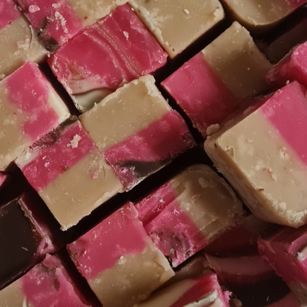Strawberry Cheesecake Flavour Luxury Hand Made Fudge Factory